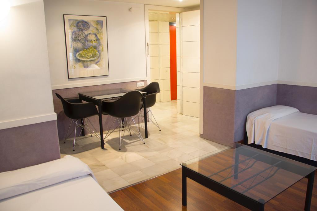 Apartamentos Descartes 巴塞罗那 外观 照片