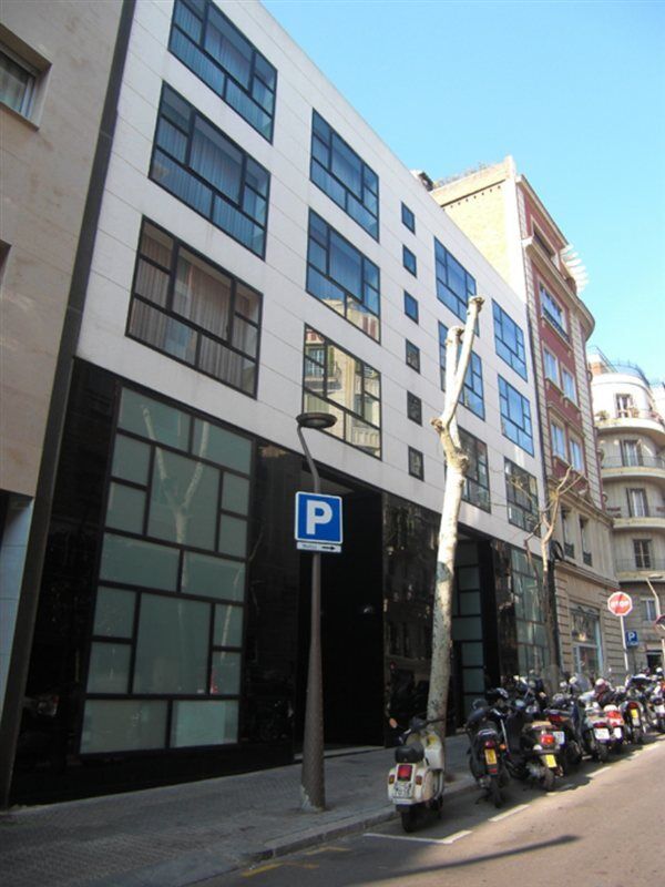 Apartamentos Descartes 巴塞罗那 外观 照片